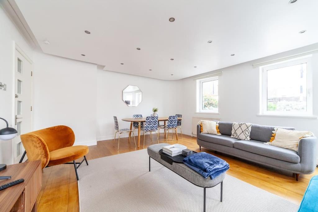Stylish 3-bed Near Camden Town & King's Cross Appartamento Londra